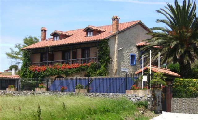 La Posada De Langre Ланґре Екстер'єр фото